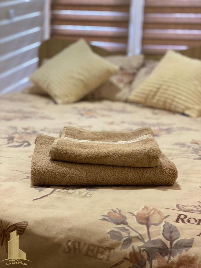 Mirkovic Lux Apartman Ni Eksteriør bilde